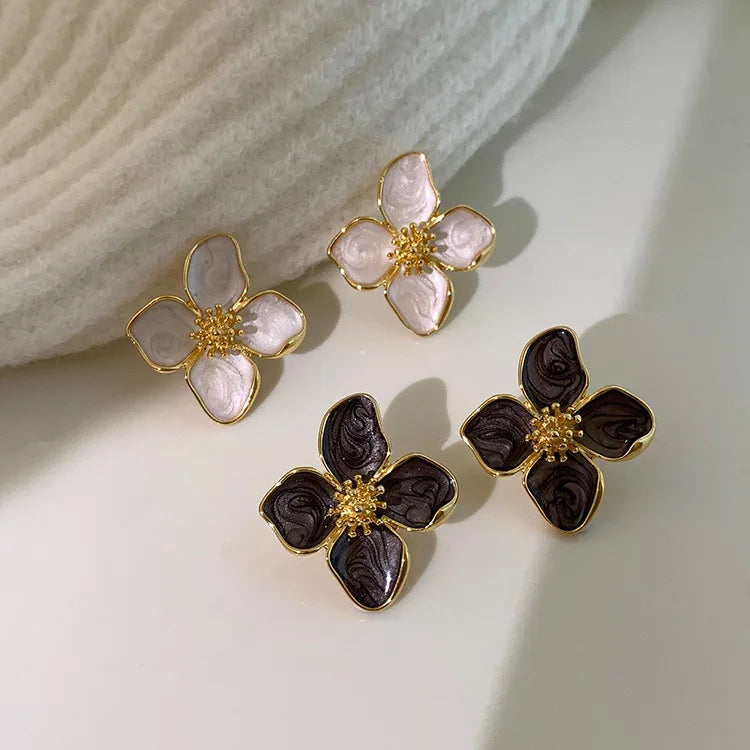 2025 Hibiscus Dropped Glaze Flower Stud Earrings for Women Girl French Ins Vintage Fashion Korean Wedding Romantic Jewelry